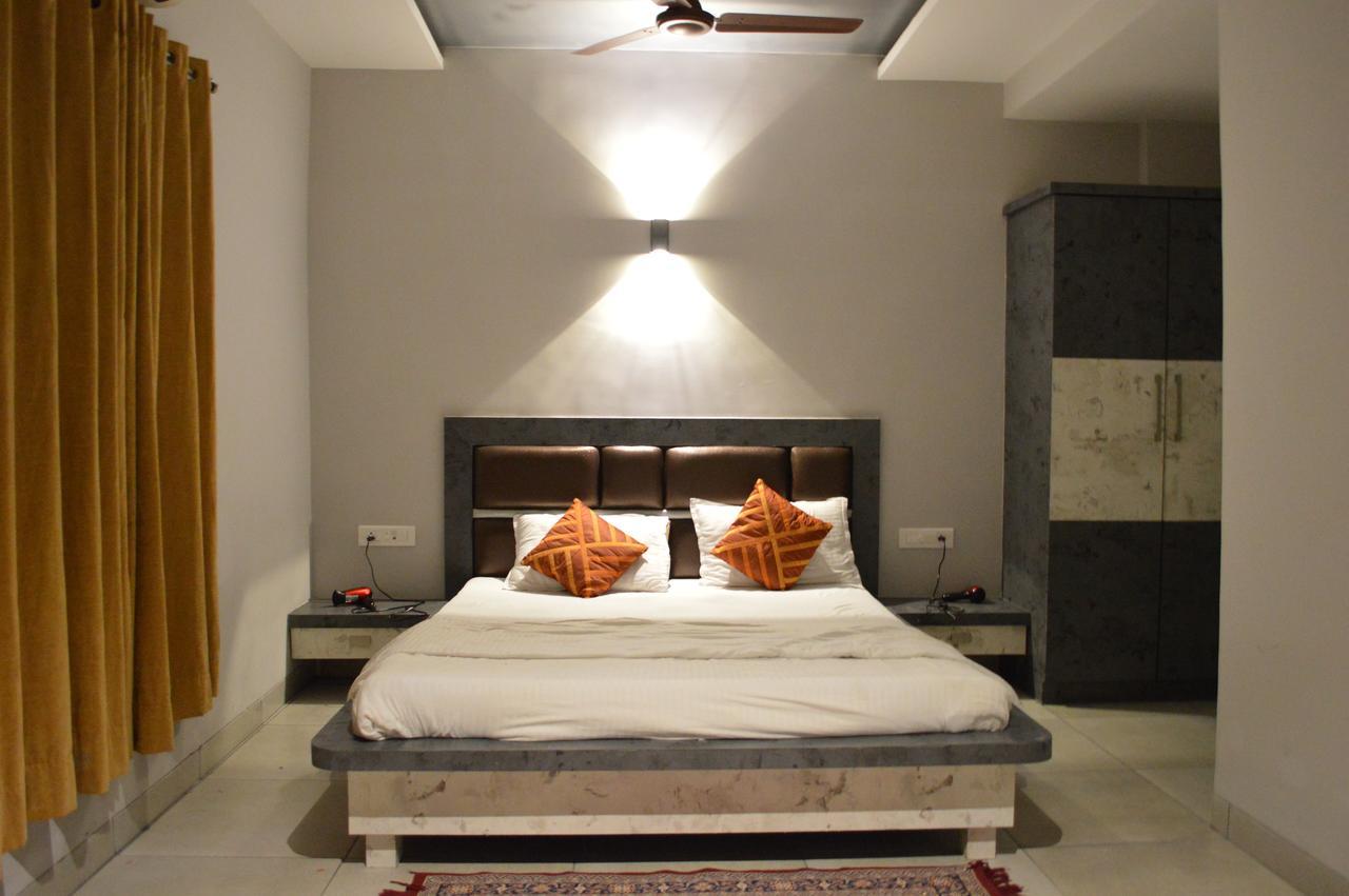 Resort Ruturaj Inn Alibaug Exterior foto